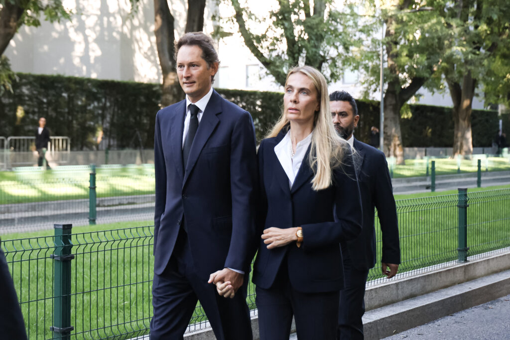 John Elkann, anchetat pentru moștenirea Agnelli, ar putea presta muncă în folosul comunității