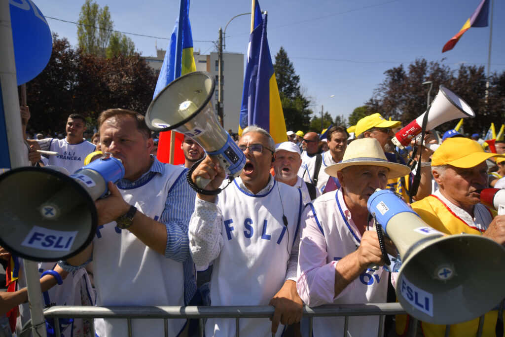 Protestele profesorilor continuă. Lider de sindicat, după întâlnirea cu Nicușor Dan: Este luată în calcul declanșarea grevei generale în învățământ