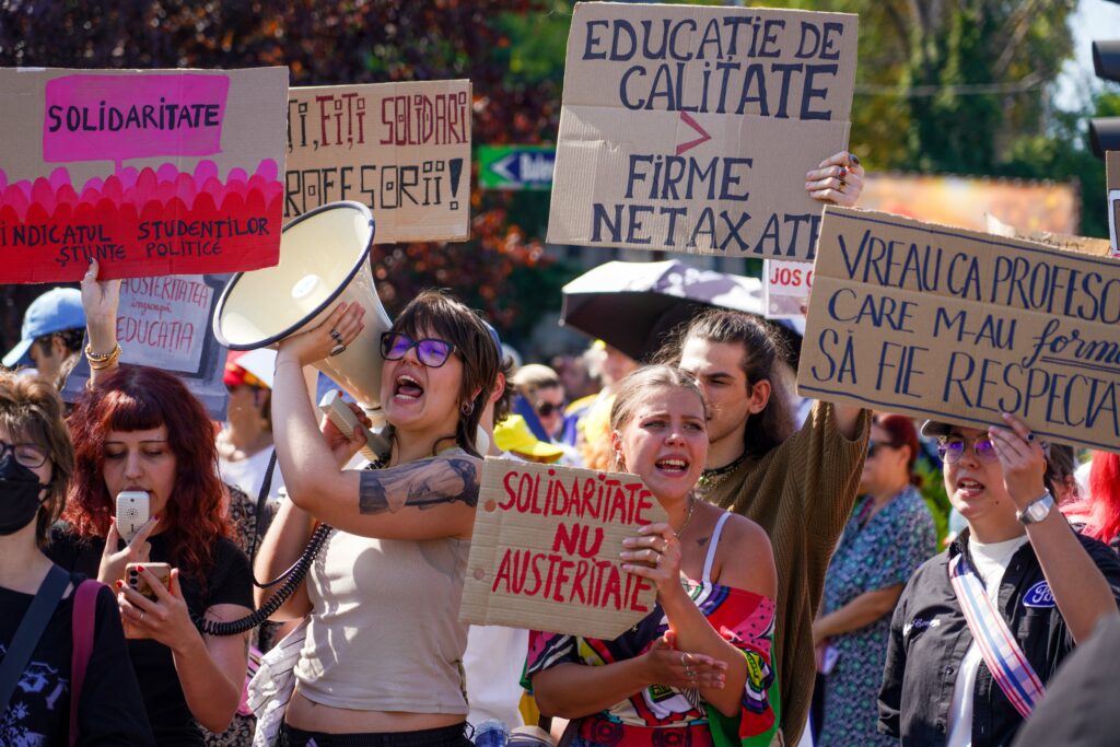 ANOSR anunță că va continua protestele masive și marșurile studenților în toate centrele universitar