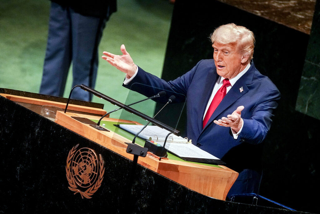 Trump, dezlănțuit la pupitrul ONU. Liderul american a pus la zid UE: „Țările voastre se duc în iad” și „escrocheria energiei verzi”
