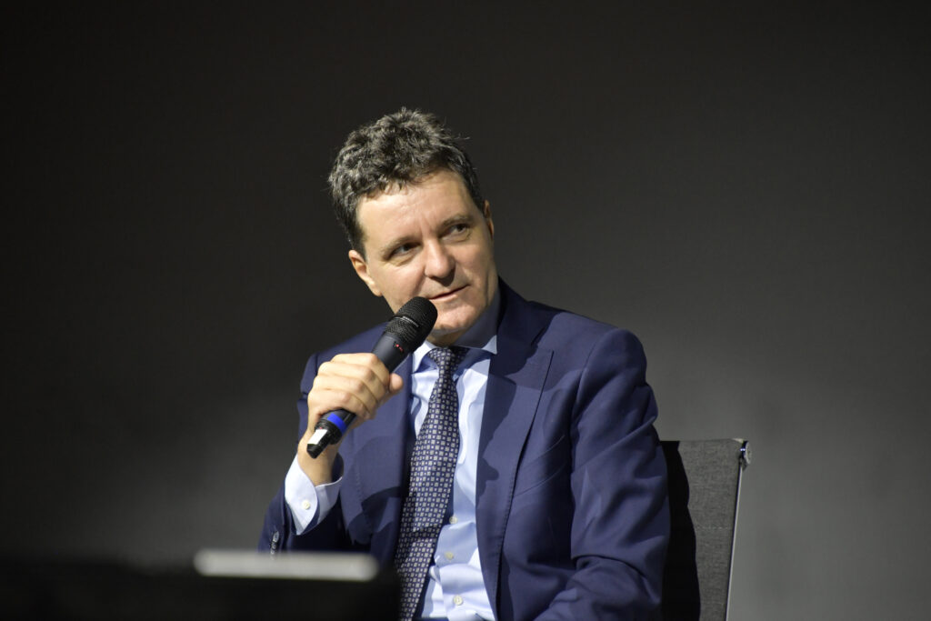 Nicușor Dan: Trebuie să recunoaștem că statul nu știe să facă spitale în termene rezonabile