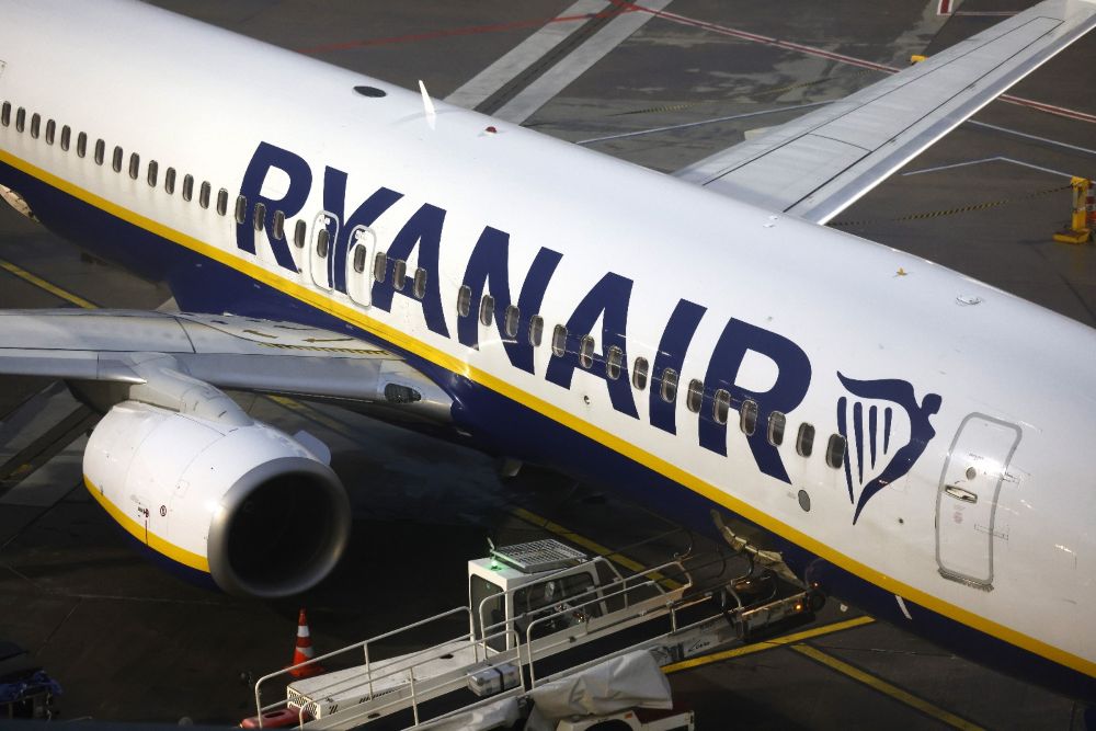 Şeful Ryanair avertizează că 100.000 de pasageri ar putea avea zboruri anulate săptămâna viitoare. Care este motivul