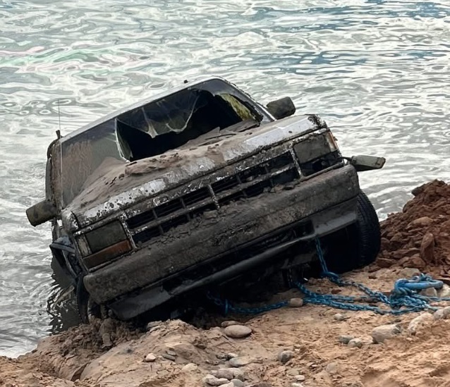 SUA: Corpul unui bărbat dispărut în 2023, găsit într-o mașină scufundată în Lacul Powell
