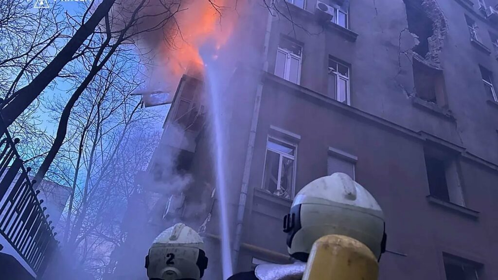 Noi atacuri ruseşti în Ucraina. Moscova: Trei morţi şi 10 răniţi în raidul asupra Belgorodului