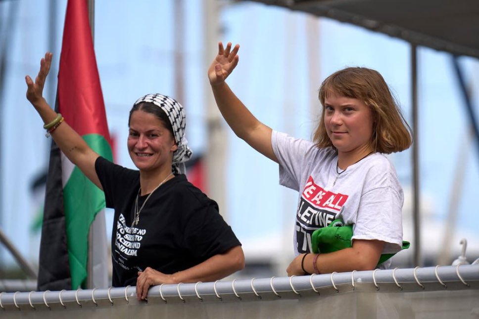 Flotila de ajutor pentru Gaza a Gretei Thunberg a fost asaltată de drone israeliene