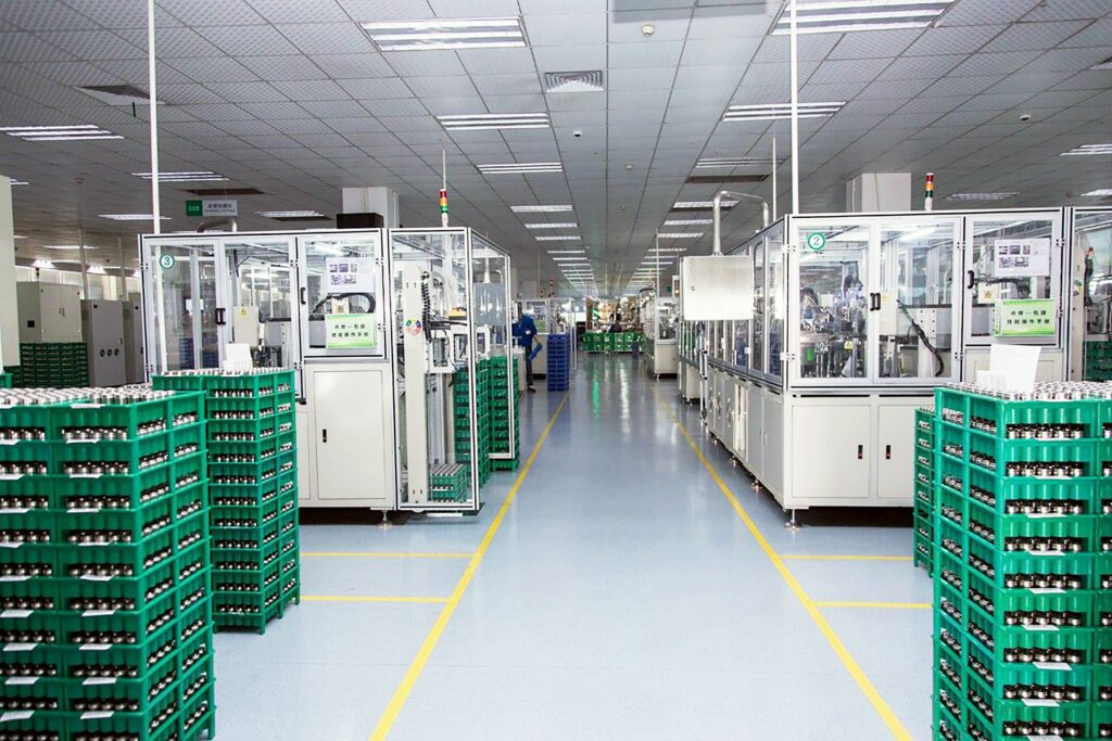 China trimite 2.000 de muncitori în Spania pentru a construi o fabrică de baterii destinate vehiculelor electrice