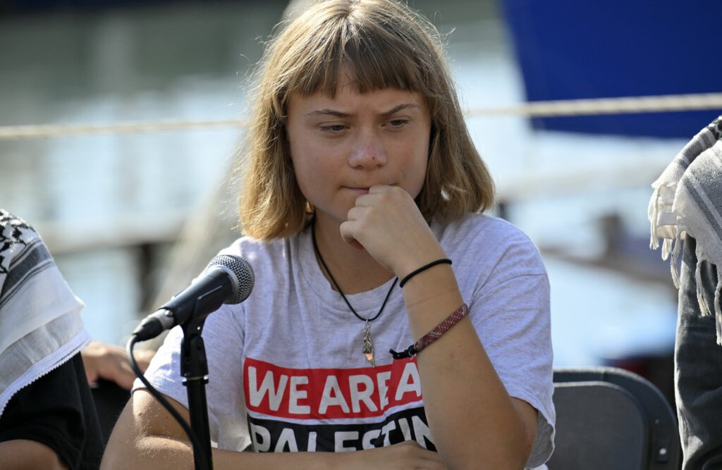 Greta Thunberg, despre Kier Starmer: Are datoria legală de a opri genocidul din Gaza