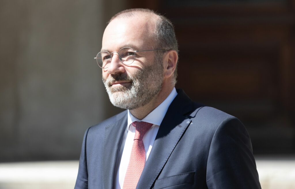 Europa este prea slabă pentru a-i face față lui Trump. Weber: Președintele SUA „slăbește puterea economică a Europei jucând cartea militară”