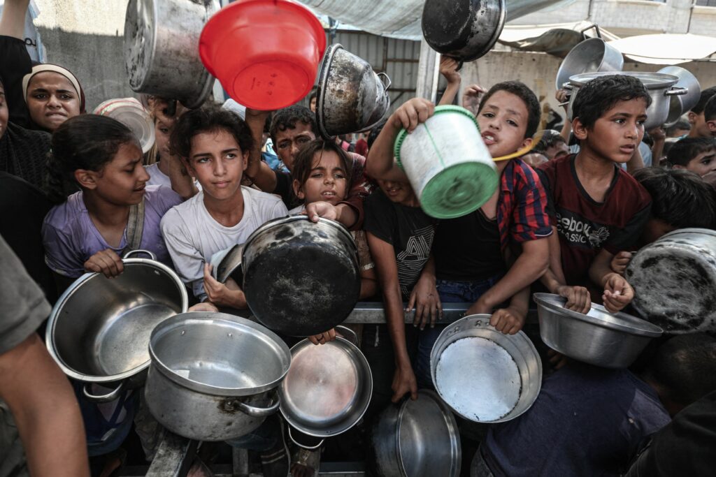 ONU: „Va fi nevoie de timp pentru a opri foametea din Gaza”. Doar 5 din 145 de centre de distribuție sunt funcționale