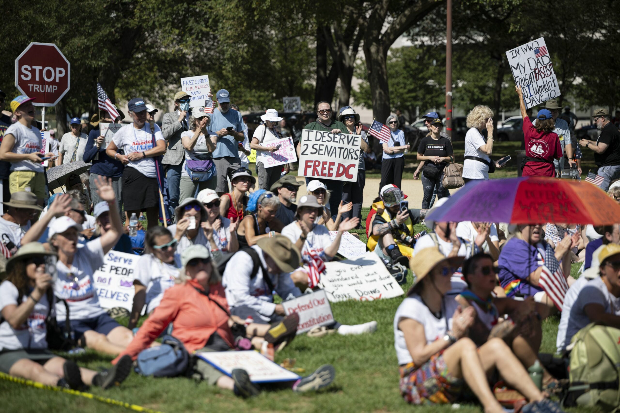 Pelerinii democra&#539;iei au ajuns la Washington, dup&#259; un mar&#537; de aproape 260 de kilometri