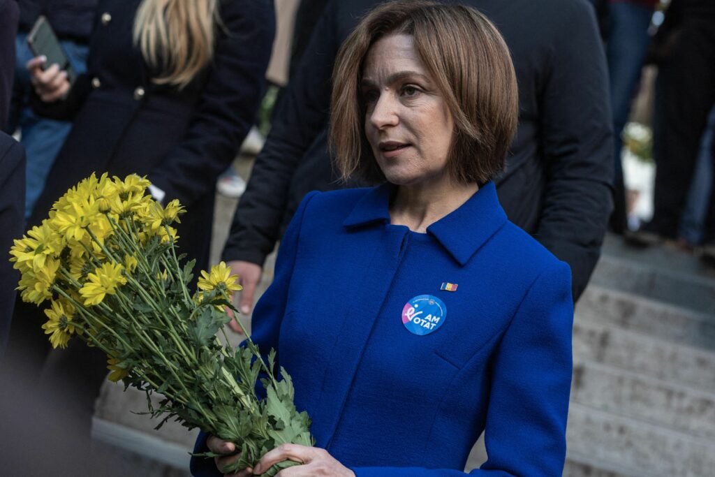 Alegeri Republica Moldova. Maia Sandu: În unele țări secțiile sunt încă deschise