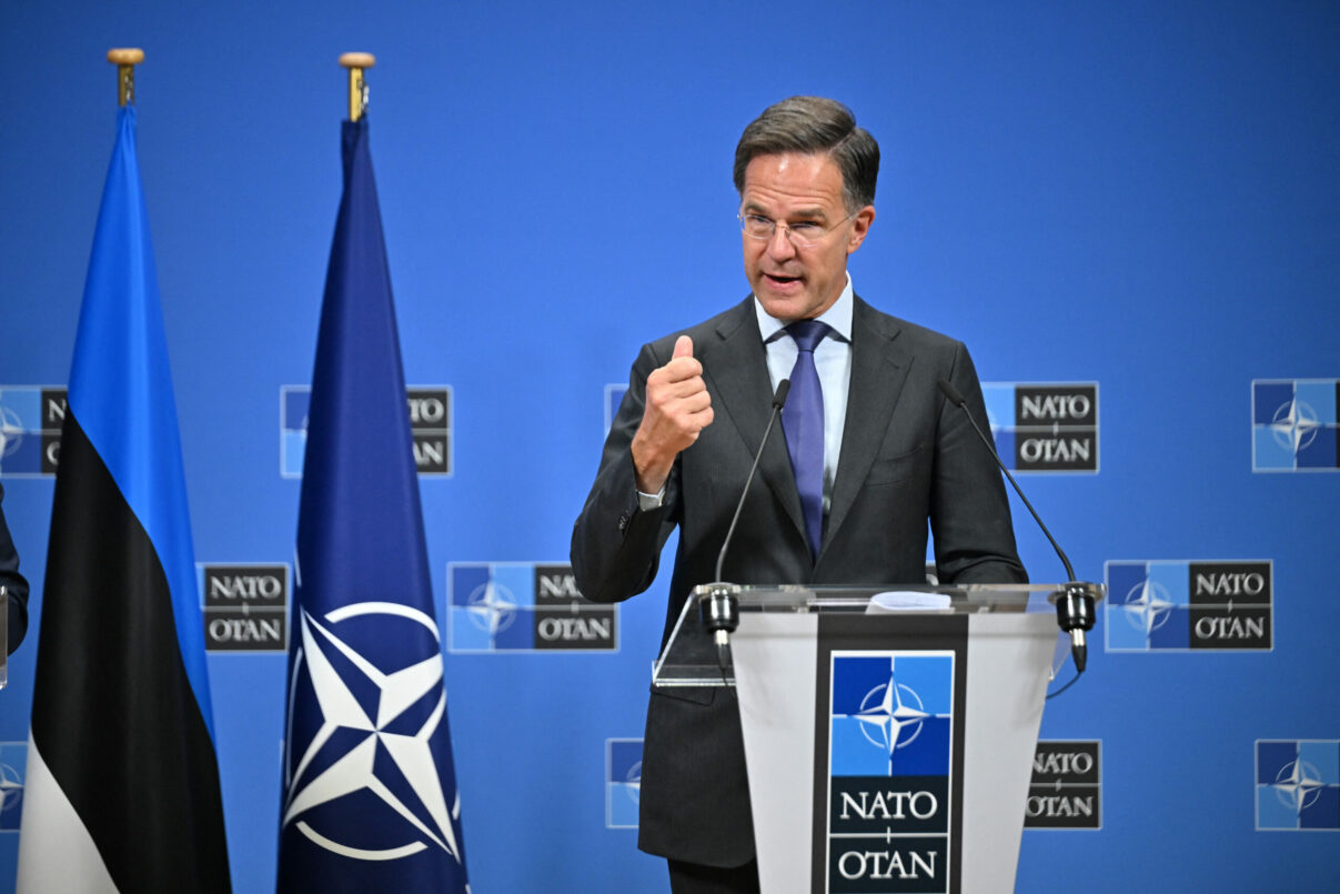 Rutte, către România: Apărarea pe Flancul Estic