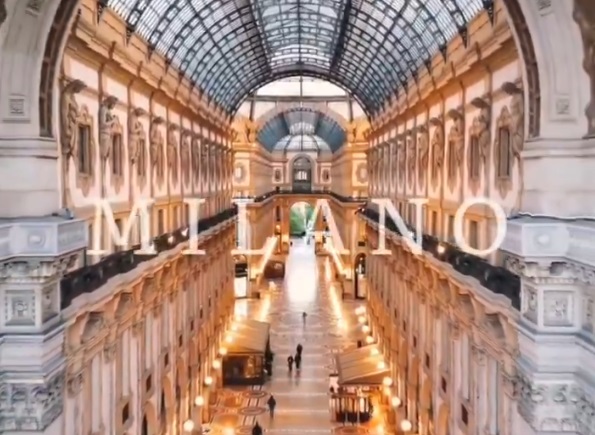 Ultima colecție semnată Giorgio Armani prezentată într-un spectacol cu vedete la Milano