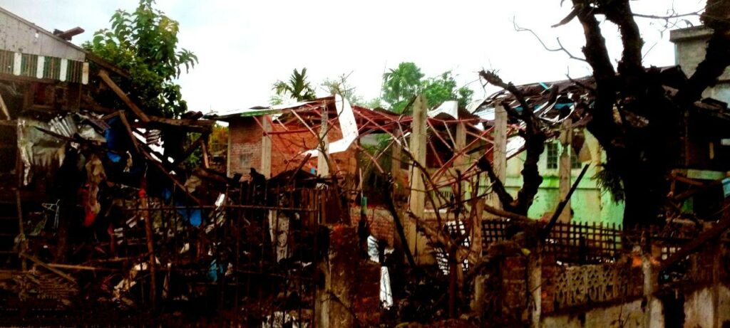 Două școli din Myanmar, atacate aerian. Cel puțin 18 elevi au murit