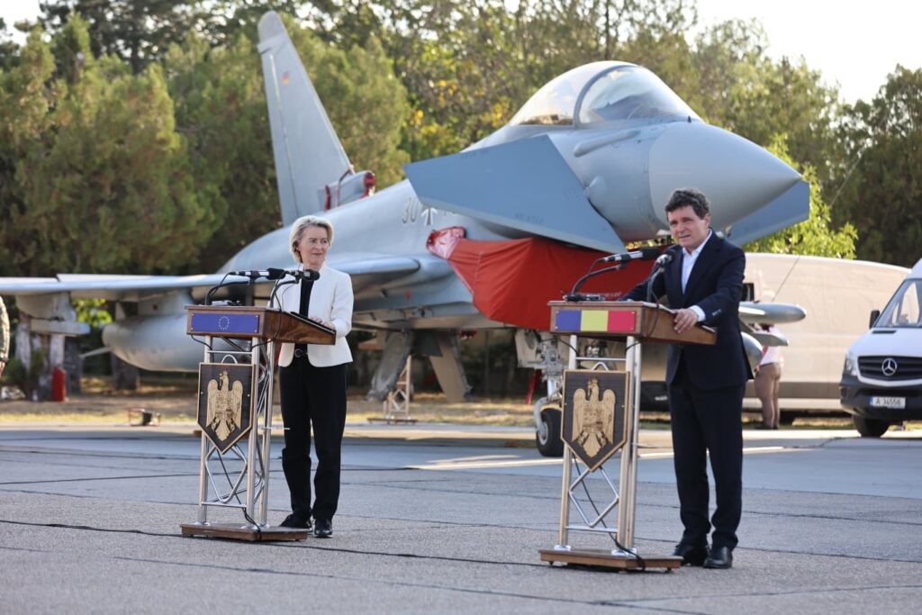 Ursula von der Leyen, vizită oficială în România: Ne propunem să triplăm finanțarea pentru securitatea europeană / Nicușor Dan: Ne dorim ca hubul de securitate în cadrul strategiei pentru Marea Neagră să fie la Constanța