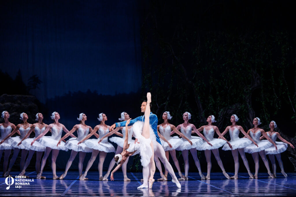 „Opera de Trei Parale” / Recrutare cu scandal a managementului la Opera Națională din Iași / Execuții neașteptate și conflicte cu iz politic într-o instituție eminamente artistică