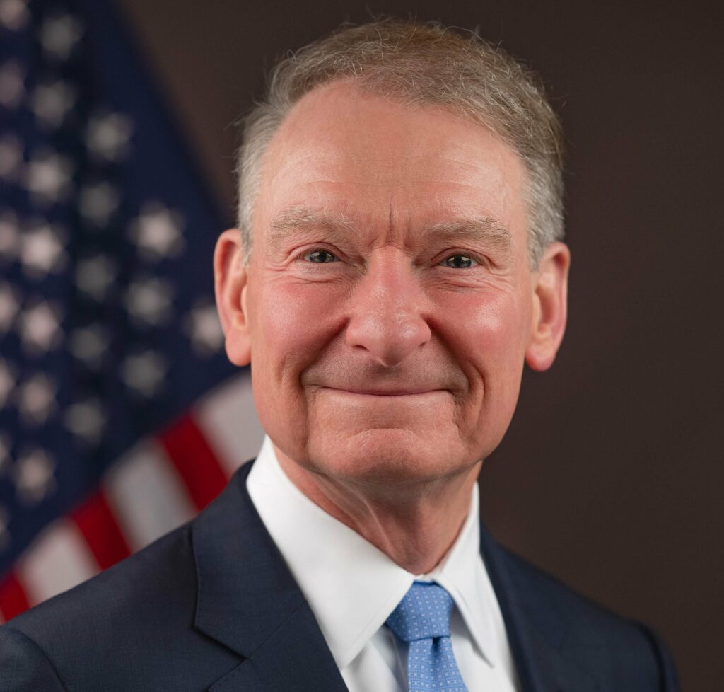Paul Atkins, polițistul banilor americani, nu se teme că Trump l-ar putea da afară