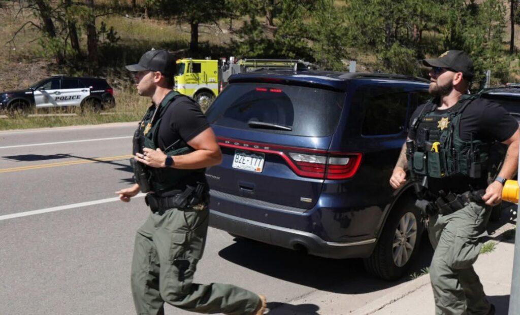 SUA: Autorul atacului armat de la un liceu din Colorado a murit din cauze „autoprovocate”