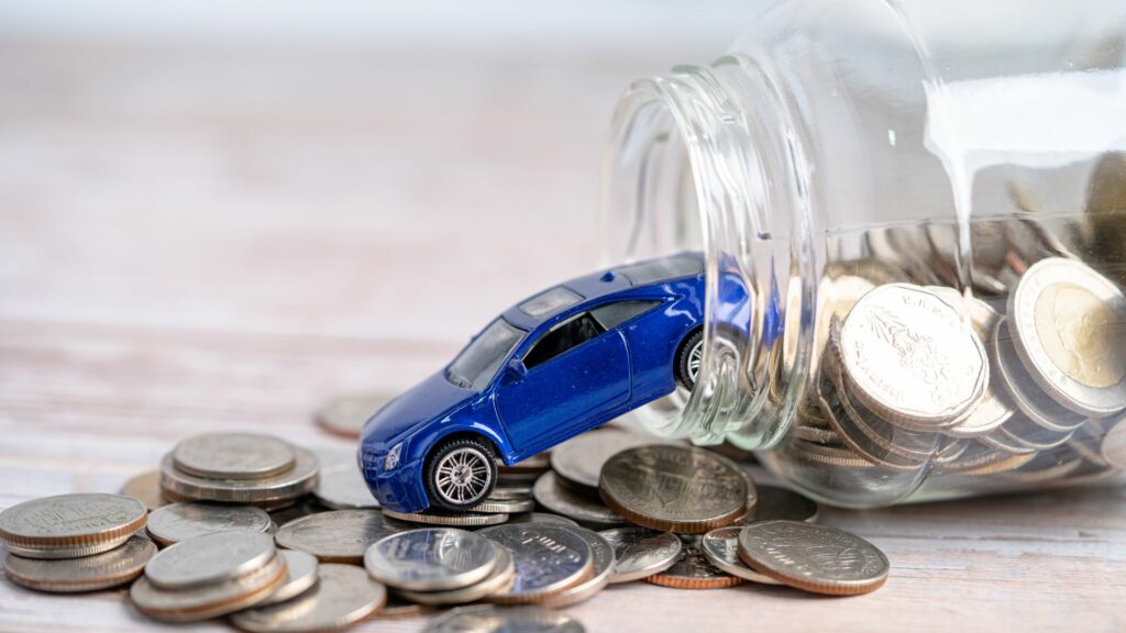 Val de cereri pentru RCA în rate, după creșterea prețurilor și taxelor
