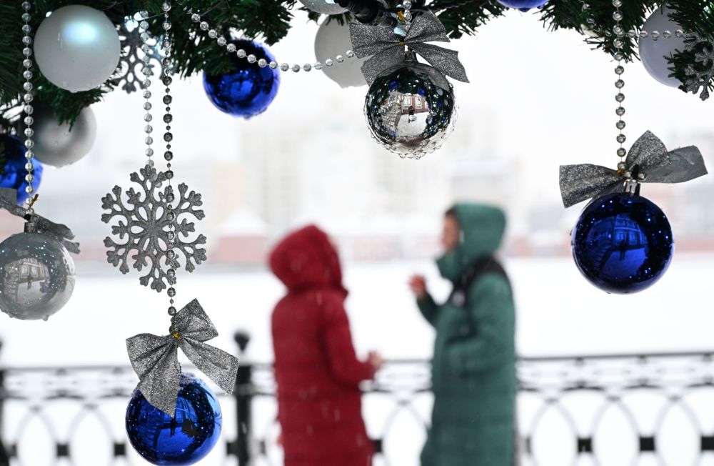 Românii, start la rezervări pentru vacanța de sărbători. Care sunt cele mai vândute pachete turistice de Crăciun și de Revelion