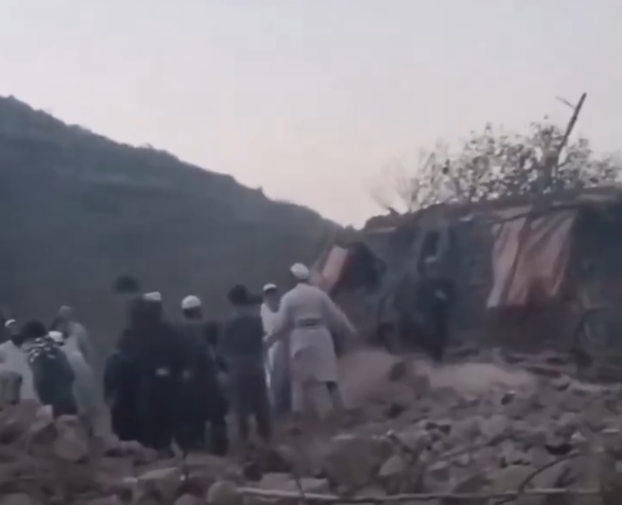 Explozie la o bază militară din nord-vestul Pakistanului. 24 de persoane au murit