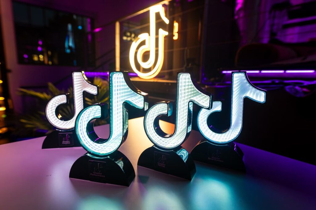 Ultimele zile de înscrieri la TikTok Ad Awards CE 2025