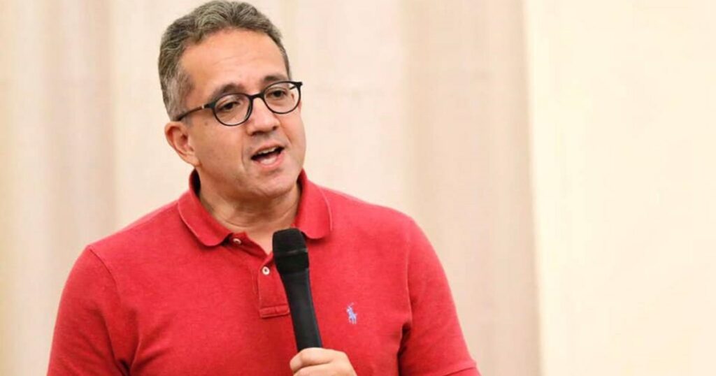 Fostul ministru egiptean de turism Khaled El-Enany, ales noul director general al UNESCO