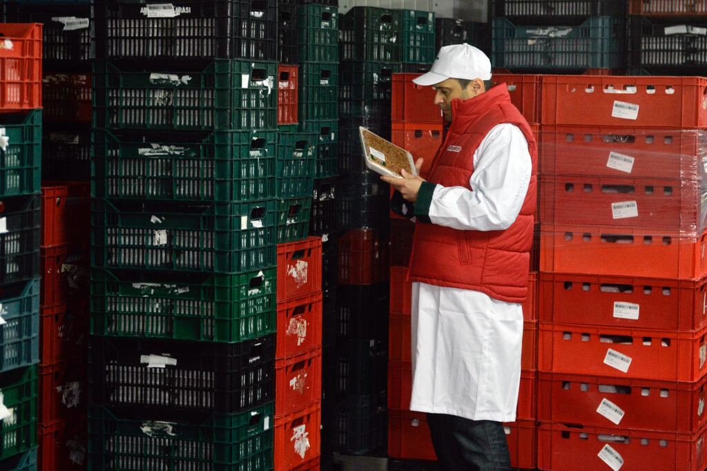 ANSVSA: Peste 10.000 de controale în industria alimentară, amenzi de 1,7 milioane lei