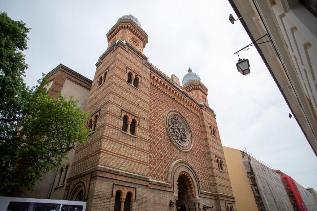 „Evreii din Cetate” – tur ghidat gratuit, la Timișoara. Pasionații de istorie, așteptați să descopere cultura evreiască