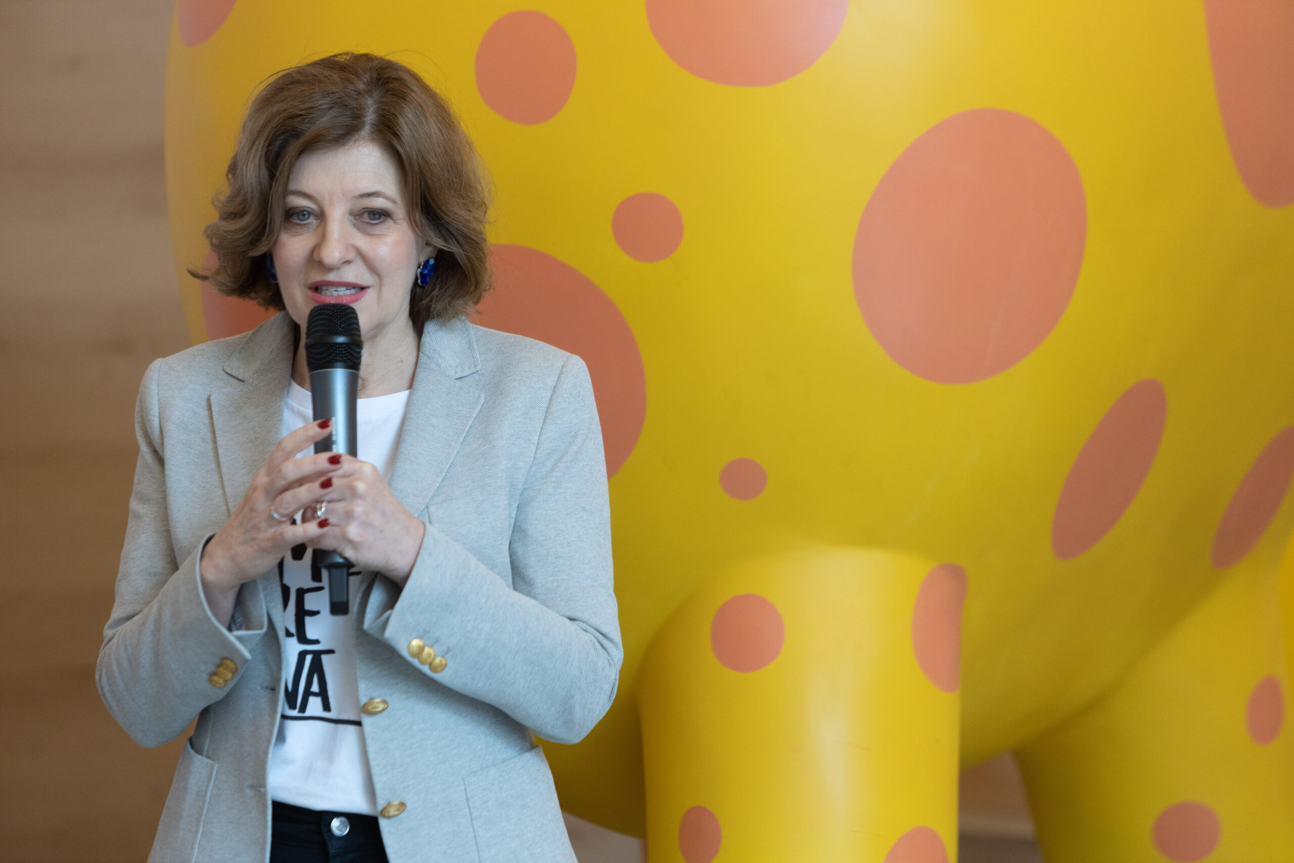 Oana Gheorgiu anunță restructurări masive în companiile de stat