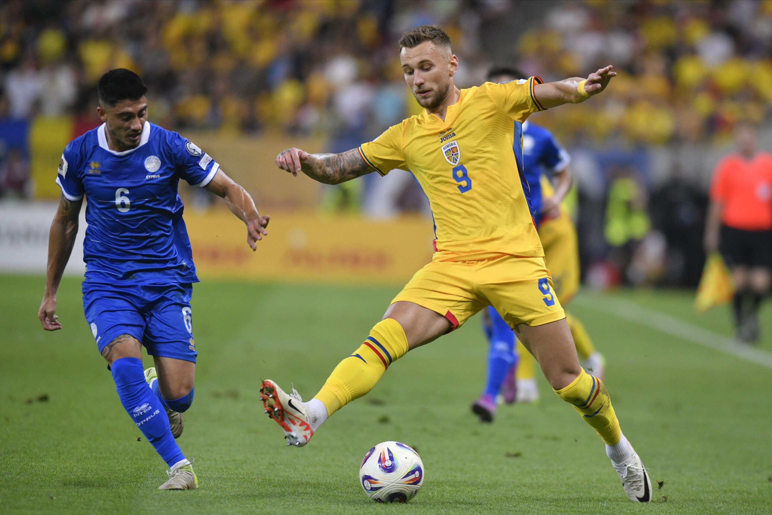 Poza pentru articolul Denis Drăguș nu va juca în meciul cu Turcia din semifinala play-off-ului Campionatului Mondial