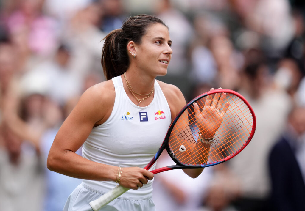 Emma Navarro produce surpriza zilei la Beijing şi o elimină pe Swiatek, avansând în sferturi