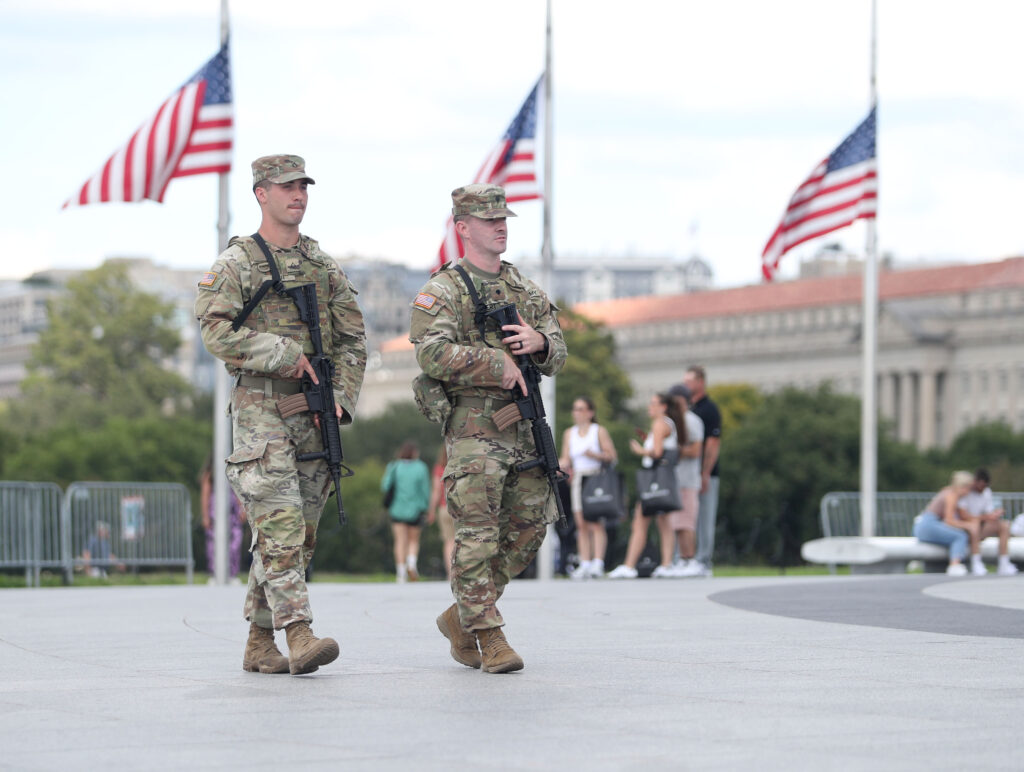 SUA: O judecătoare blochează temporar trimiterea Gărzii Naționale în Oregon de către administrația Trump