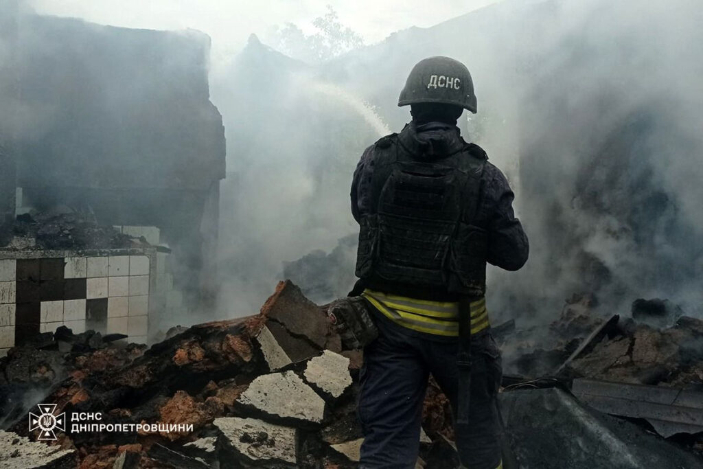 Victimele atacurilor rusești din Ucraina: Doi morți la Kiev și 13 răniți în Zaporojie