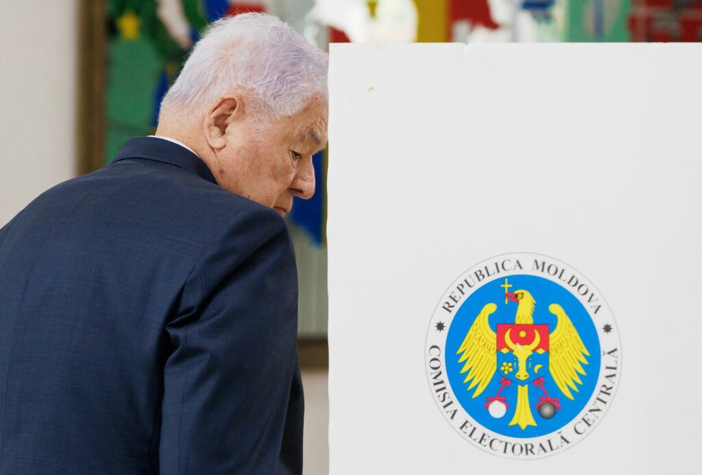 Alianța pro-rusă din Republica Moldova se destramă. Vladimir Voronin părăsește Blocul „Patriotic”