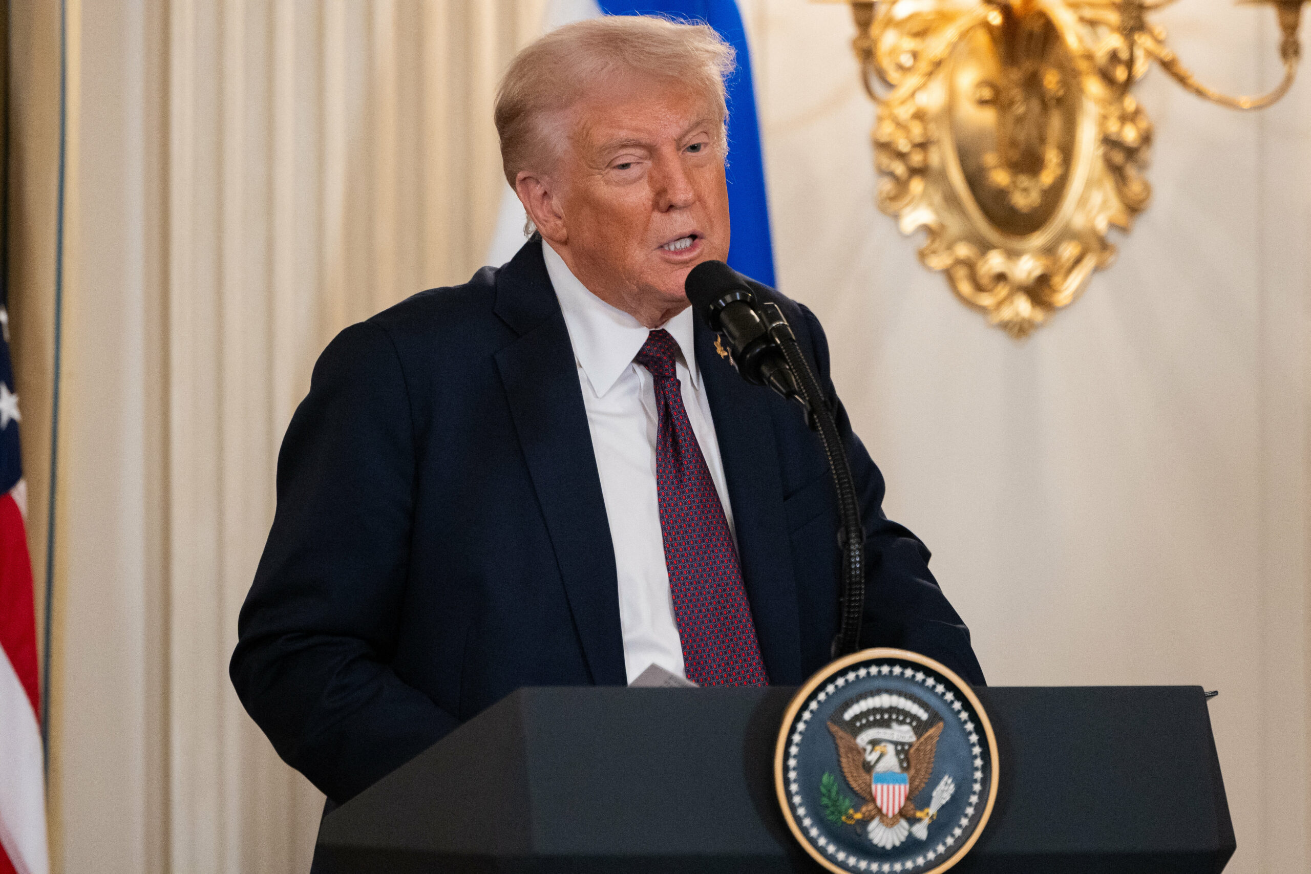 Trump a părut mai rezervat în ceea ce privește furnizarea Ucrainei cu rachete Tomahawk după convorbirea cu Putin