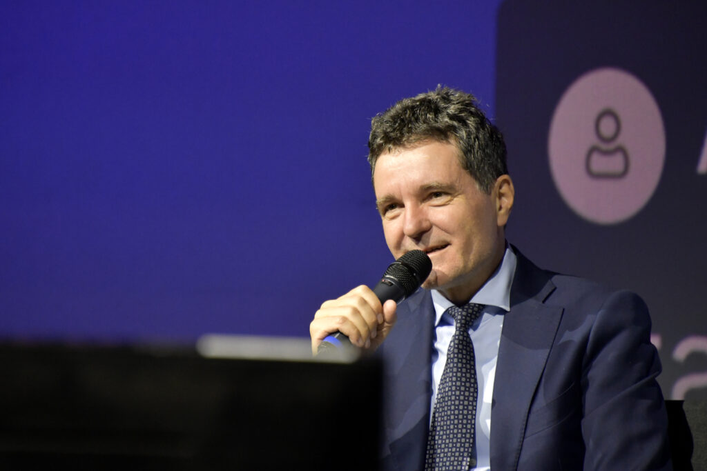 Nicușor Dan: Violența împotriva copiilor nu este ceva firesc, ci o alegere a societății