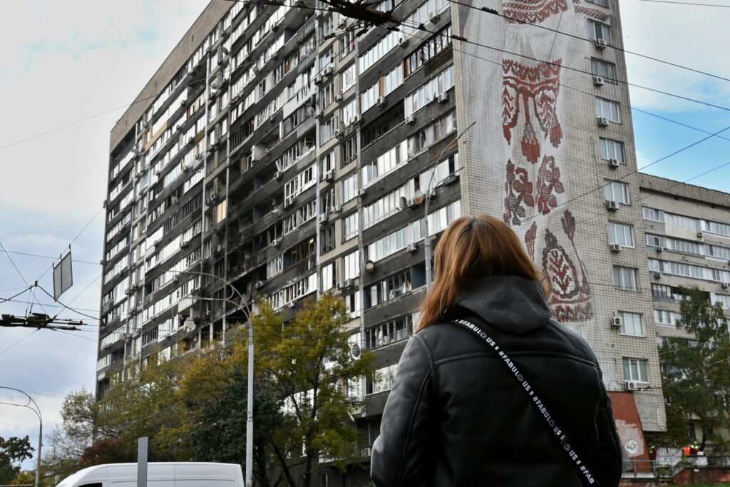 Atac aerian rusesc în Kiev provoacă moartea unei persoane și răni altor zece