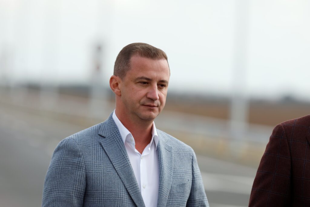 Simonis, atac la Bolojan: Când formezi o coaliție, nu poți de capul tău să faci ce vrei tu. Aia face Putin