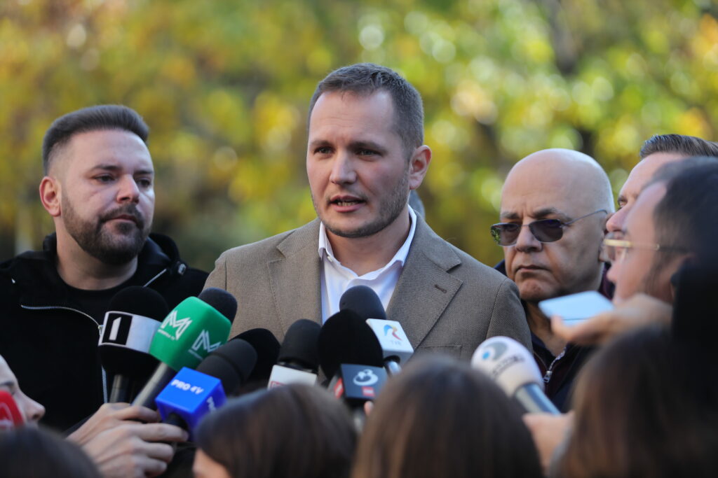 Prefectul Capitalei avertizează că au apărut informații false despre blocul din Rahova