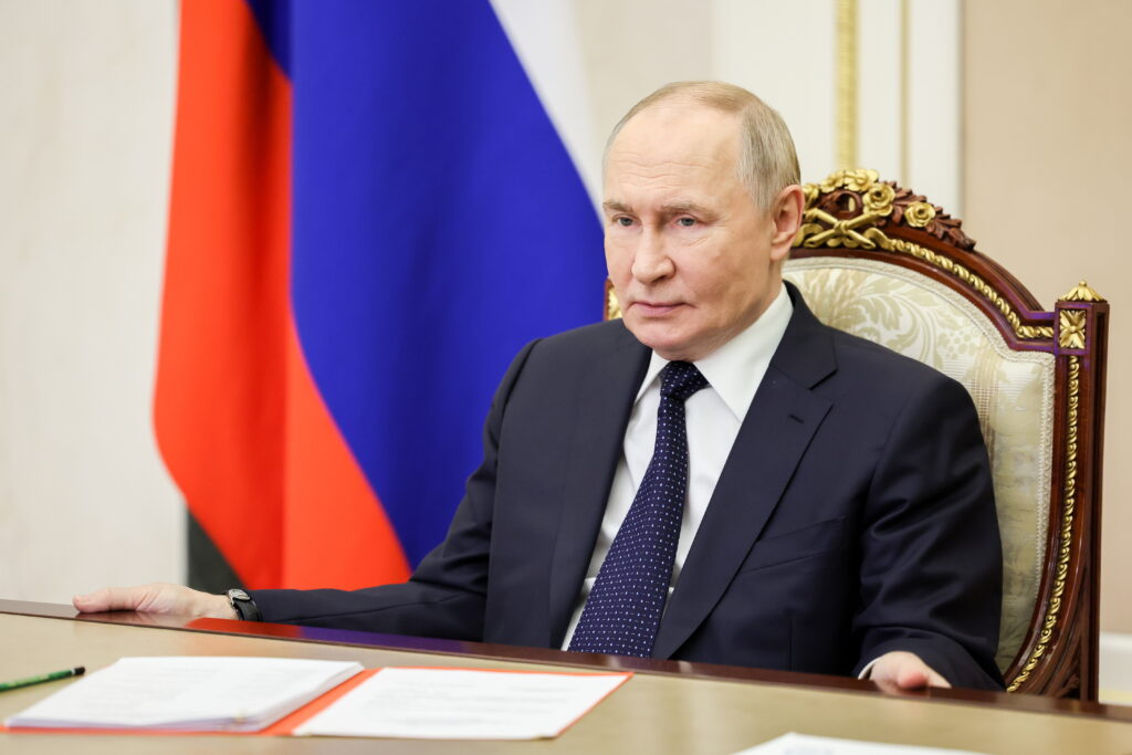 Putin propune un armistițiu temporar în estul Ucrainei pentru a permite accesul jurnaliștilor la Pokrovsk și Kupiansk