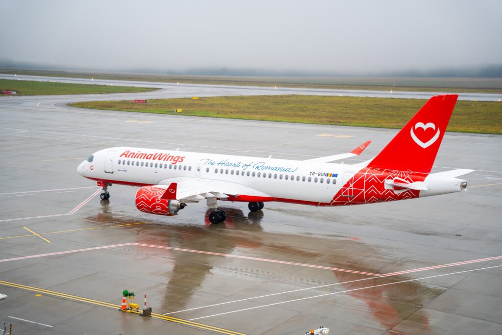 AnimaWings își triplează frecvența zborurilor interne și ajunge la 90 de curse săptămânale între București și cinci orașe din România