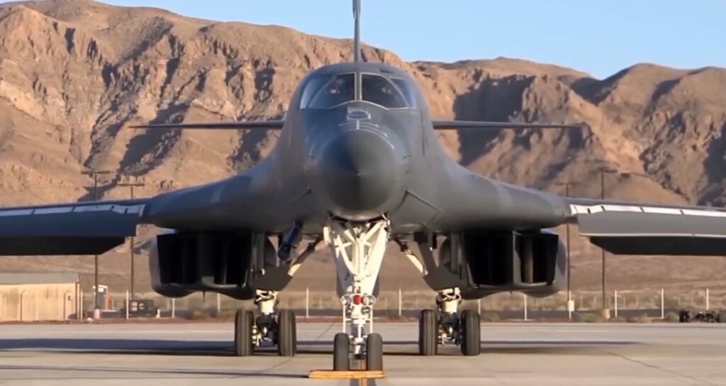 Armata SUA a trimis bombardiere supersonice B-1 până la țărmul Venezuelei