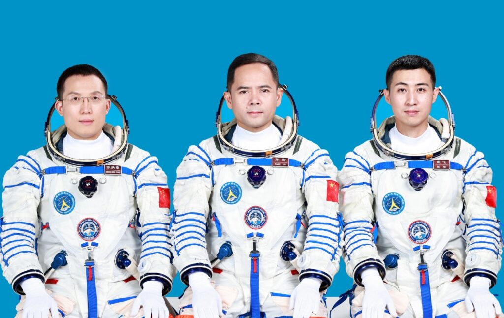 China va trimite cel mai tânăr astronaut chinez în spațiu