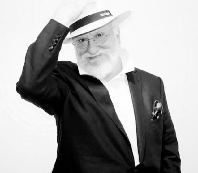 Popularul cântăreţ şi compozitor grec Dionysis Savvopoulos-Nionios a murit. Avea 80 de ani