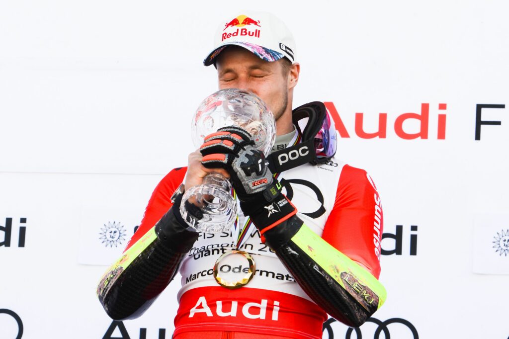 Schi alpin. Elvețianul Marco Odermatt câștigă slalomul uriaș de la Sölden, în debutul Cupei Mondiale