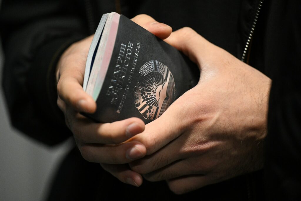 Cele mai puternice pașapoarte din Europa. Puterea pașaportului american a scăzut la un nivel minim istoric