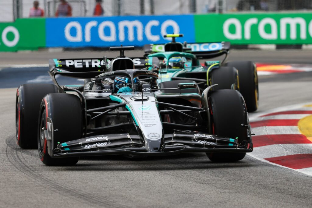 George Russell obține Marele Premiu de la Singapore, McLaren câștigă titlul constructorilor