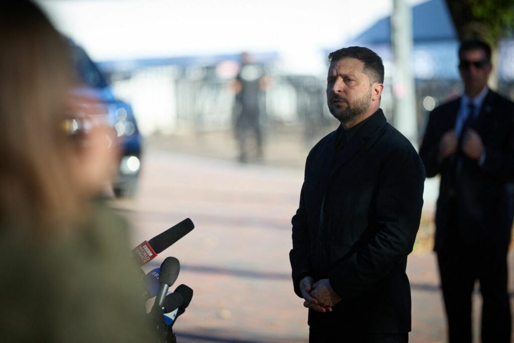 Zelenski spune că propunerea lui Trump de a îngheța actualele linii ale frontului este „un compromis bun”