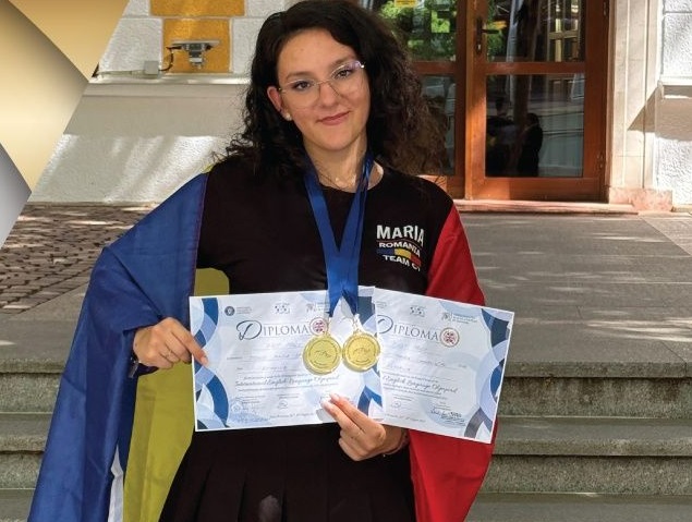 Mesajul emoționant al elevei cu dublu aur la olimpiada internațională: Respectați profesorii, în țara noastră, „excelența e povară bugetară”